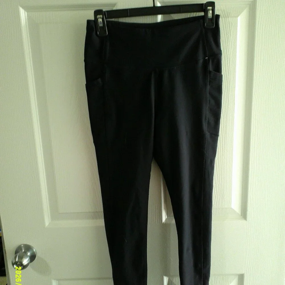 MONDETTA | Basket Weave Leggings | Black | Small